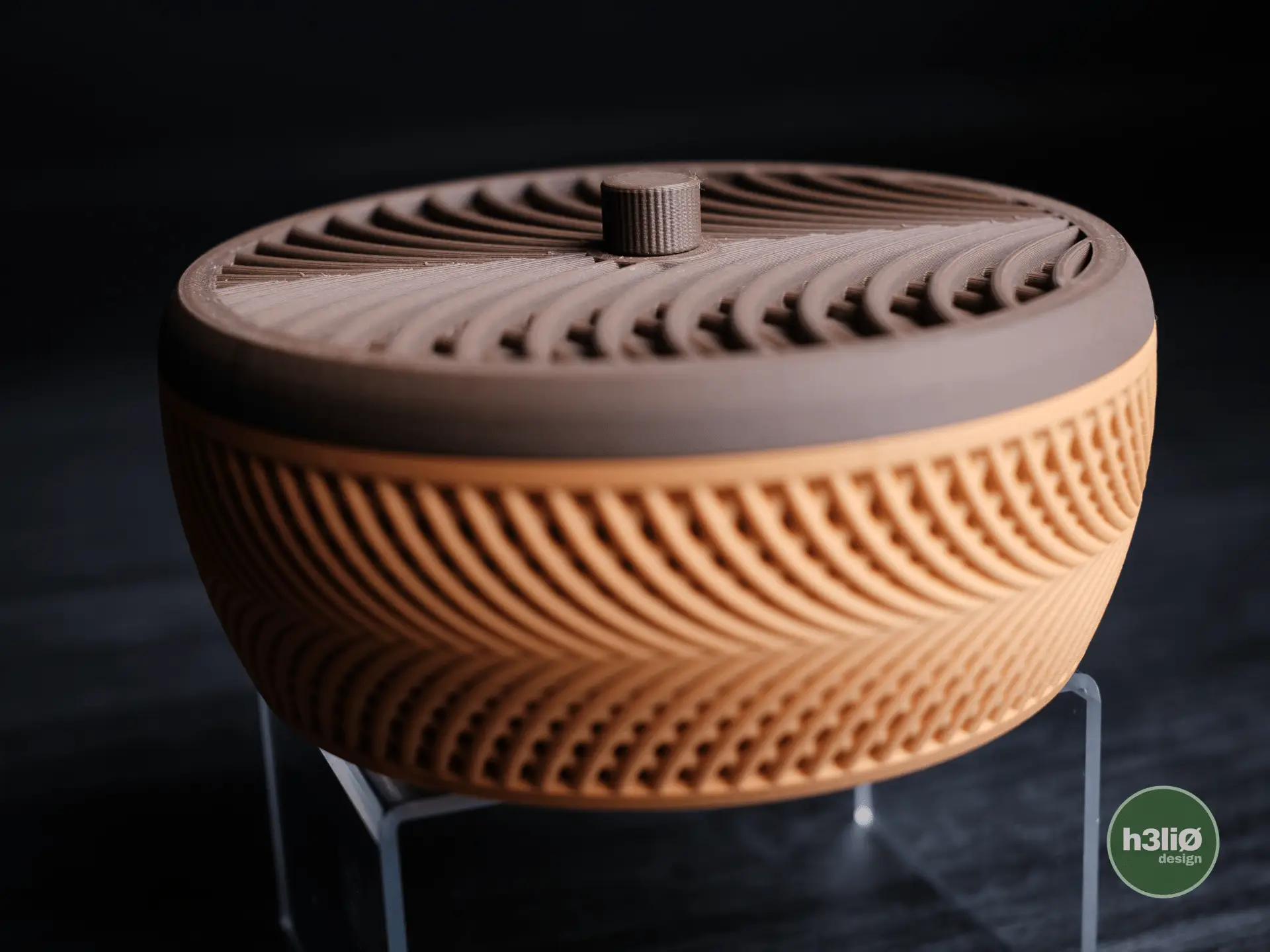 3D Nyomtatott Design Doboz – Fekete és Arany, Geometrikus Mintázattal