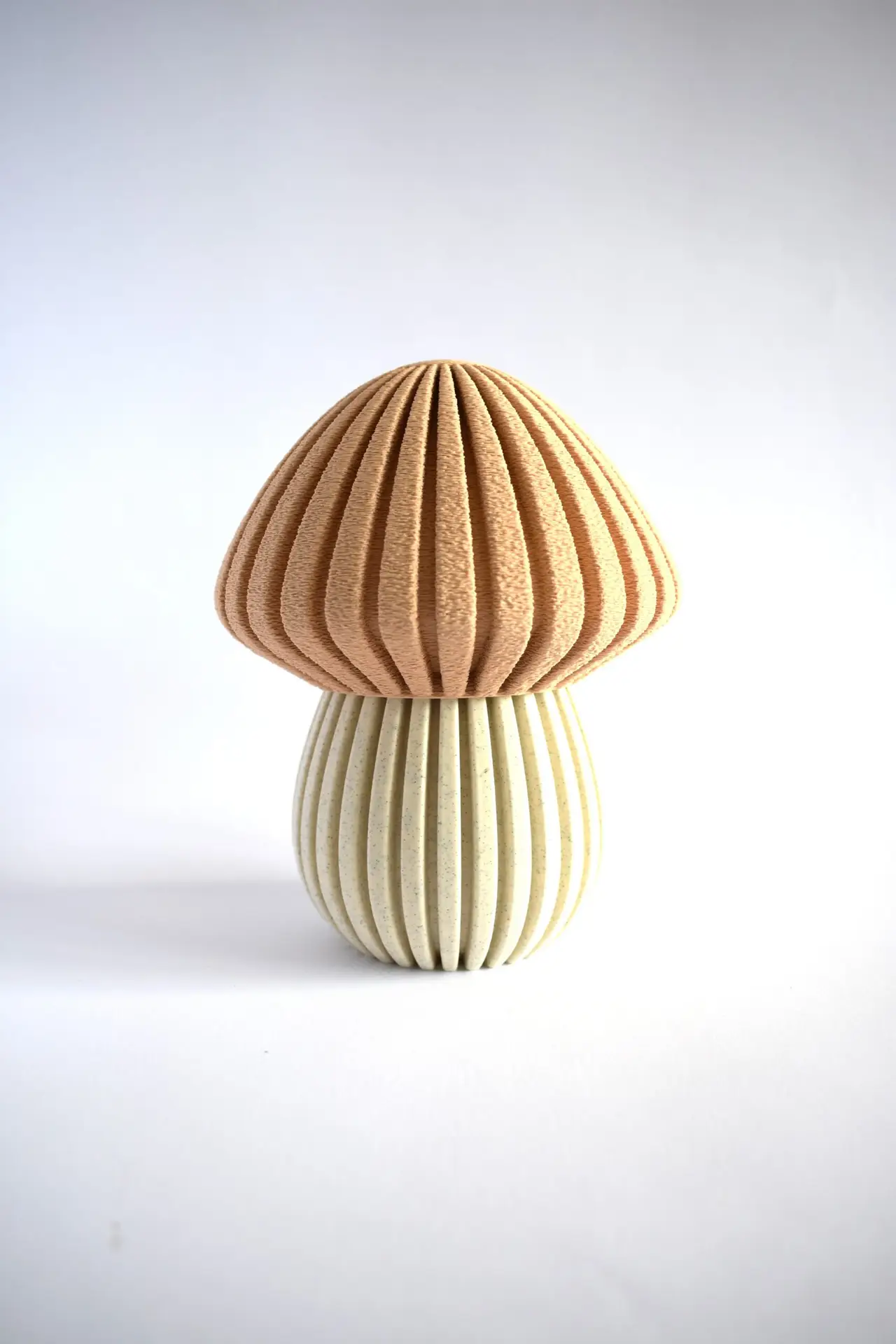 Gombaalakú 3D Nyomtatott Mécsestartó – Két színű, természetes hatású design