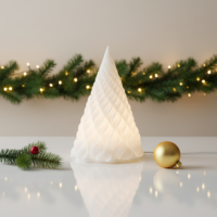 Pikkelyes fenyő lámpás – 3D nyomtatott adventi dekoráció